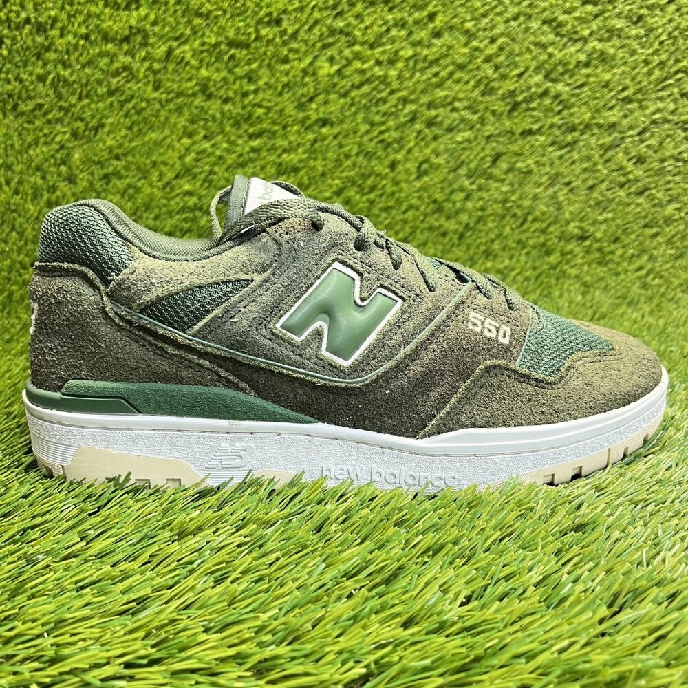 New Balance 550 Suede Mens Size‎ 8 Green White Walking Running Shoes Sneakers